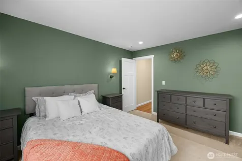 10250 17th Avenue SW Seattle WA 98146