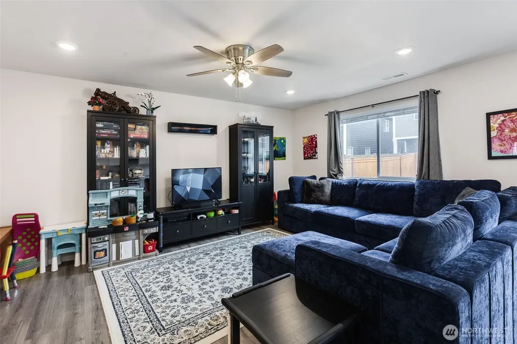 19821 E 136th Avenue Graham WA 98338
