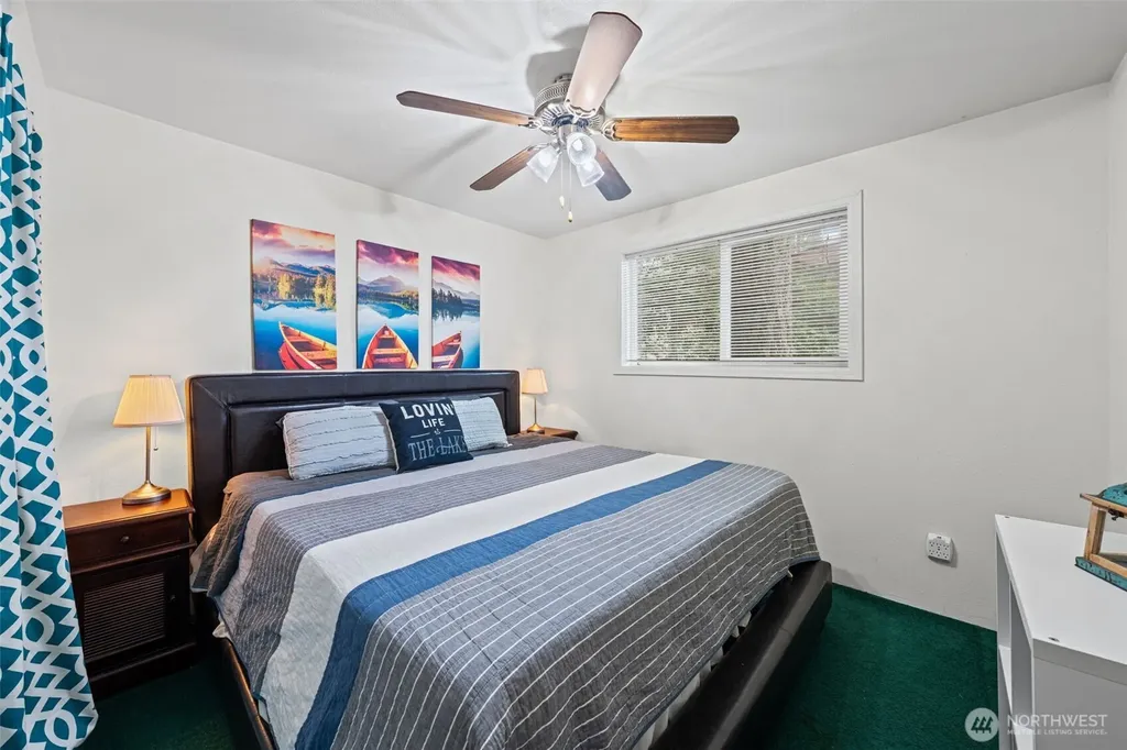 5530 E Mason Lake Drive W Grapeview WA 98546