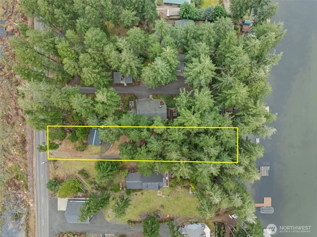 5530 E Mason Lake Drive W Grapeview WA 98546