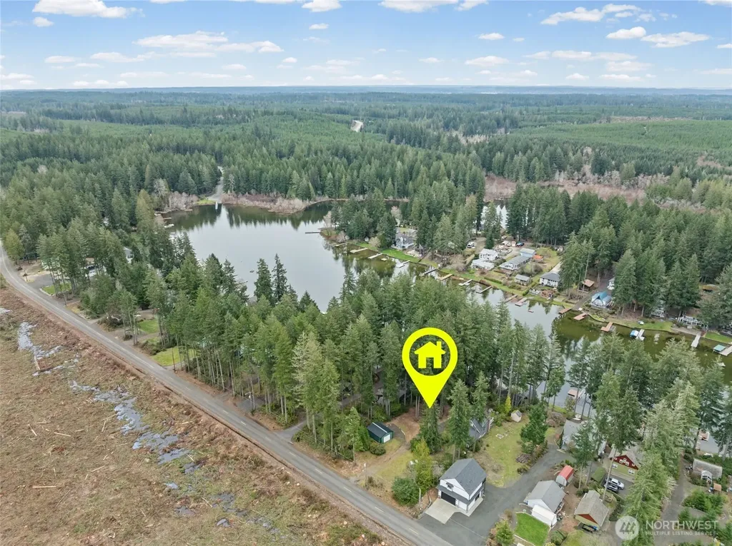 5530 E Mason Lake Drive W Grapeview WA 98546