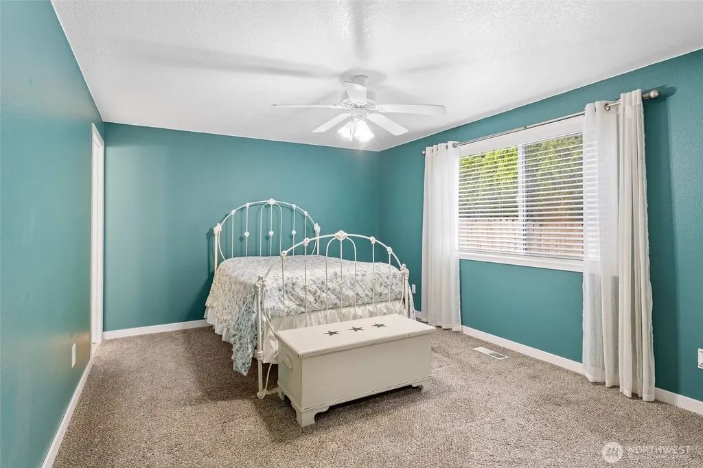 105 Wilshire Way Kelso WA 98626