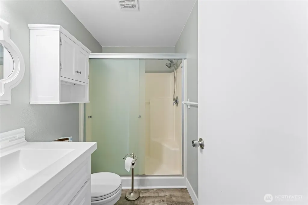 105 Wilshire Way Kelso WA 98626