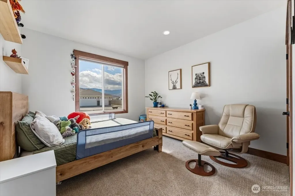 2637 Patriot Way SE East Wenatchee WA 98802