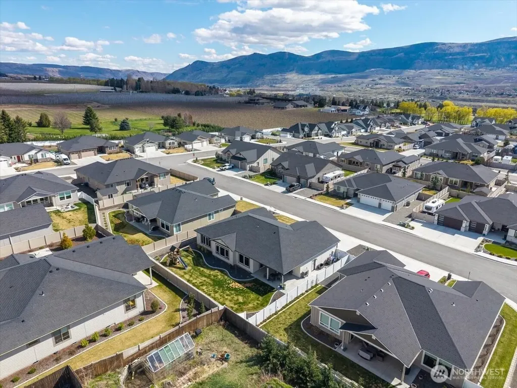2637 Patriot Way SE East Wenatchee WA 98802