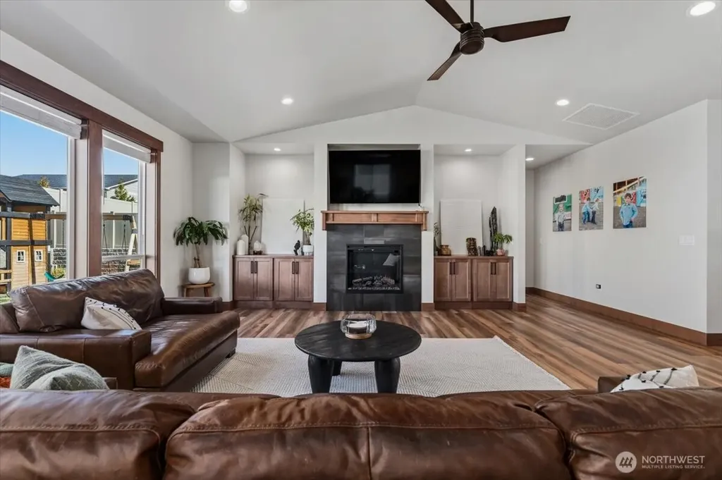 2637 Patriot Way SE East Wenatchee WA 98802