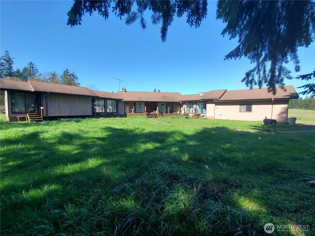 4924 165th Lane SW Rochester WA 98579