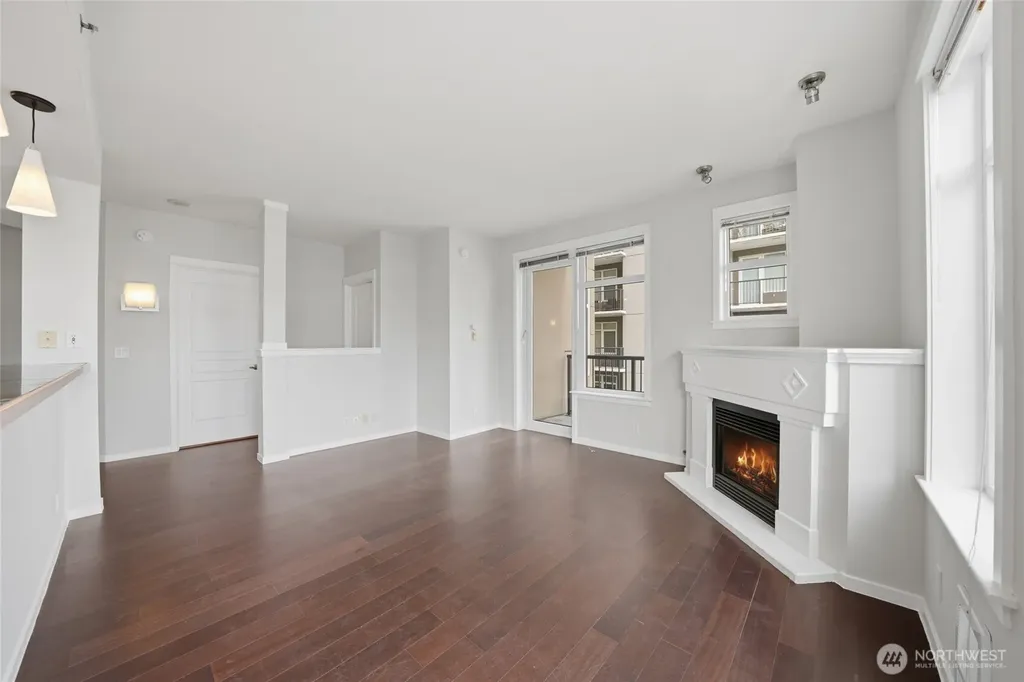 2801 1st Avenue Seattle WA 98121