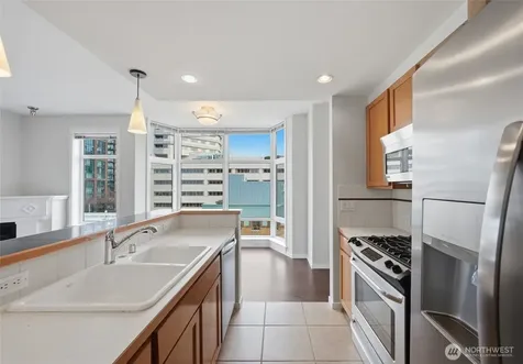 2801 1st Avenue Seattle WA 98121