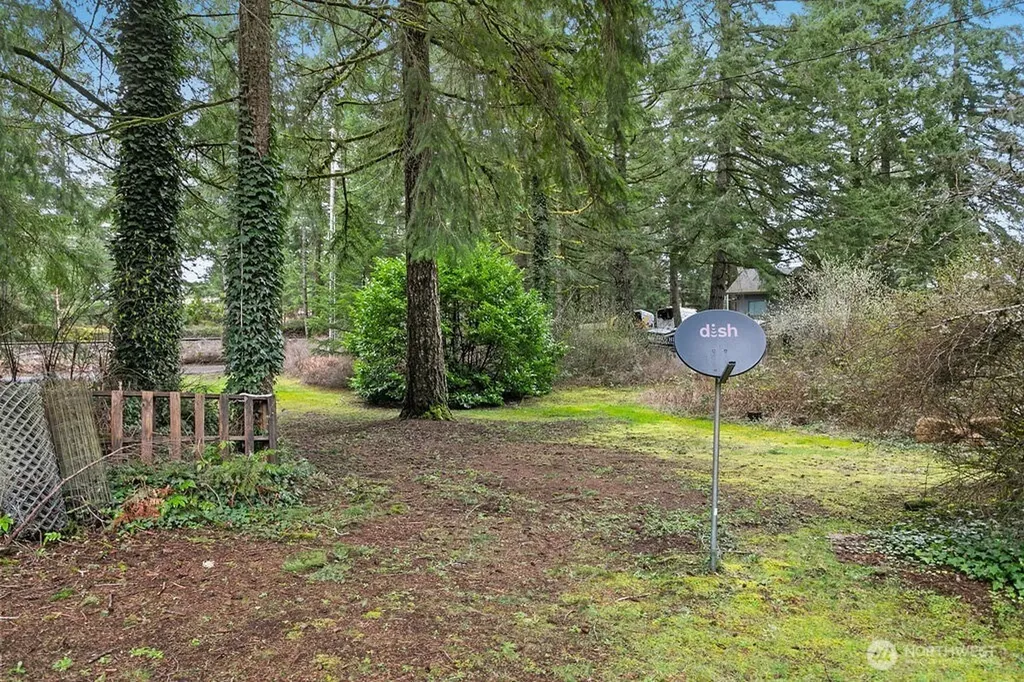 151 NE Deerwood Drive Belfair WA 98528