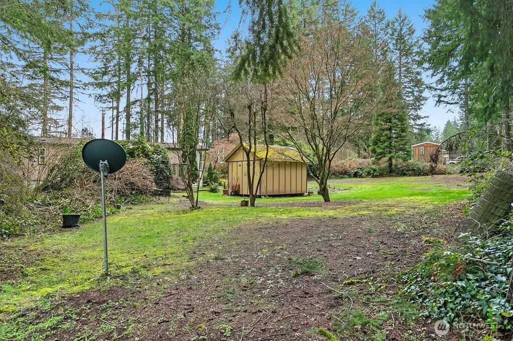 151 NE Deerwood Drive Belfair WA 98528