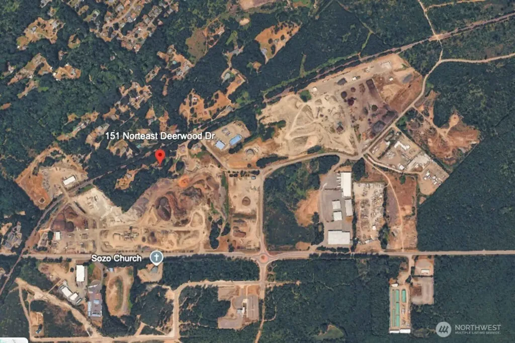 151 NE Deerwood Drive Belfair WA 98528