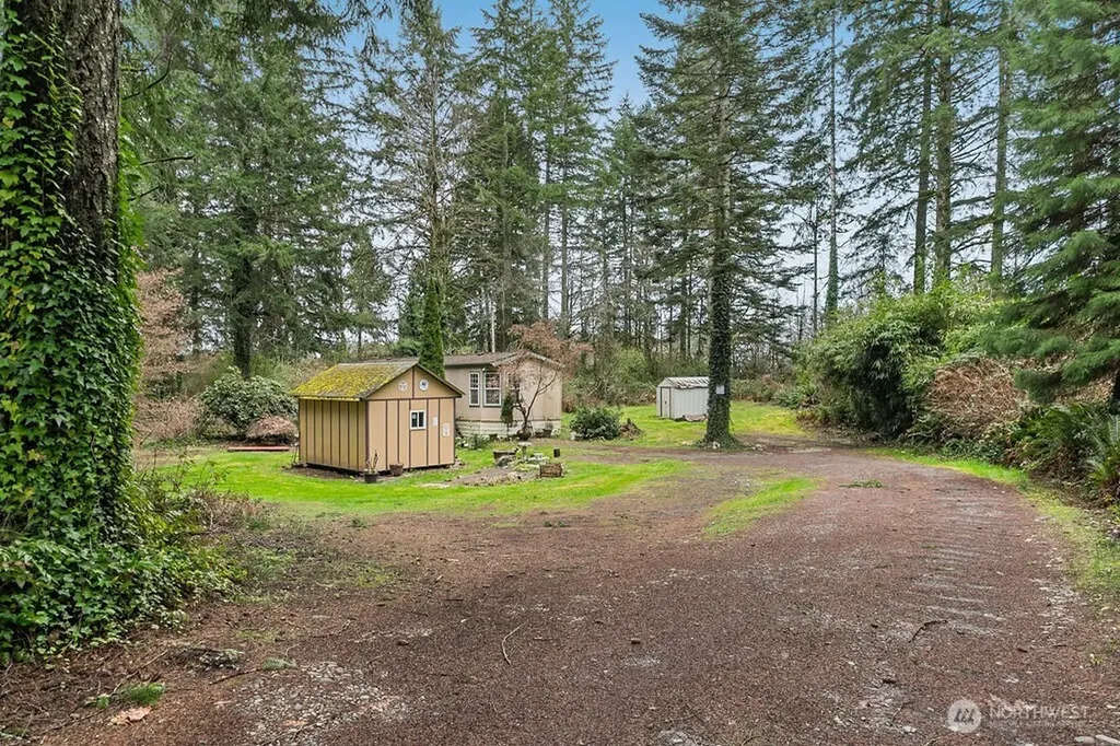 151 NE Deerwood Drive Belfair WA 98528