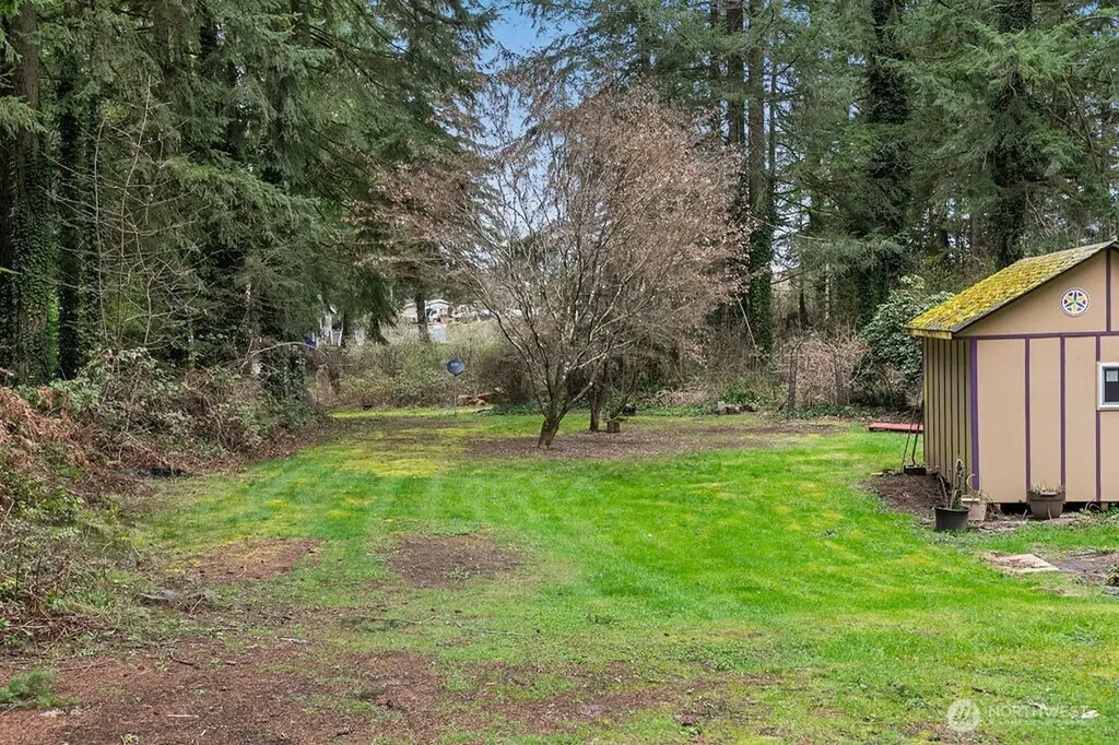 151 NE Deerwood Drive Belfair WA 98528