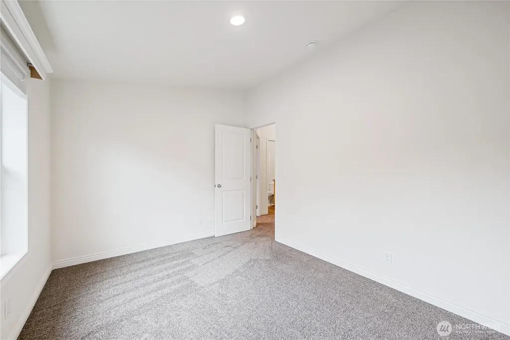 1728 Spirit Lake Highway Castle Rock WA 98611