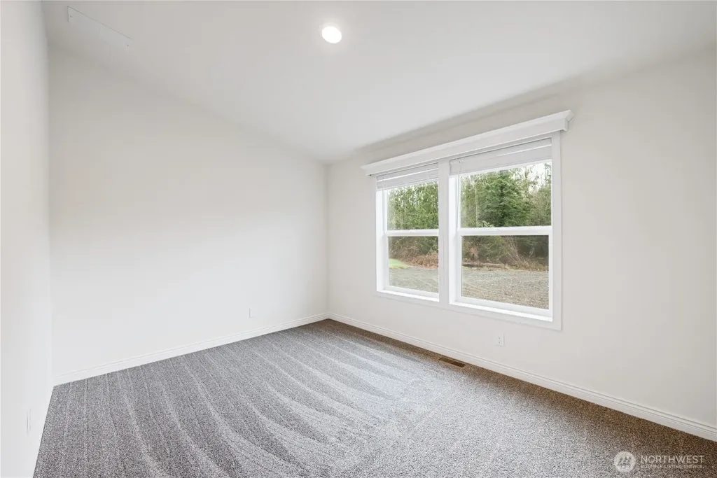 1728 Spirit Lake Highway Castle Rock WA 98611