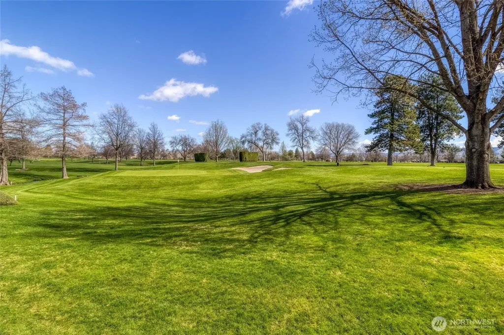 2245 Crosshaven Drive Walla Walla WA 99362