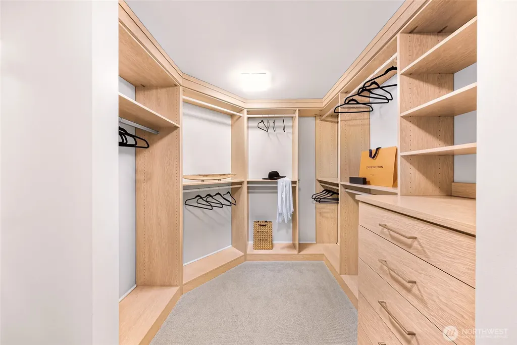 1920 4th Avenue Seattle WA 98101