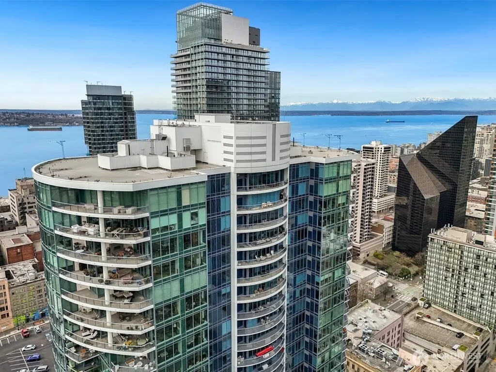 1920 4th Avenue Seattle WA 98101