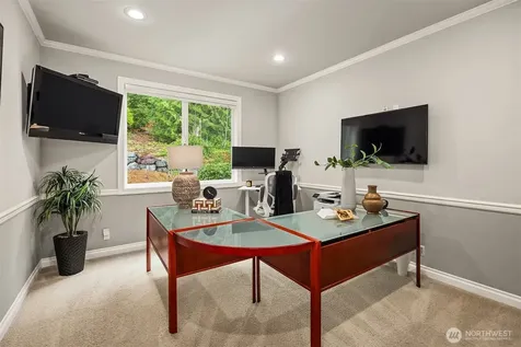 773 Summerhill Ridge Drive NW Issaquah WA 98027