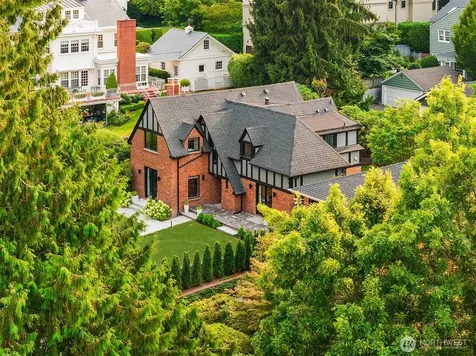 1111 37th Avenue E Seattle WA 98112