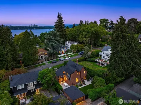 1111 37th Avenue E Seattle WA 98112