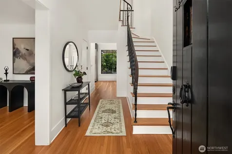 1111 37th Avenue E Seattle WA 98112