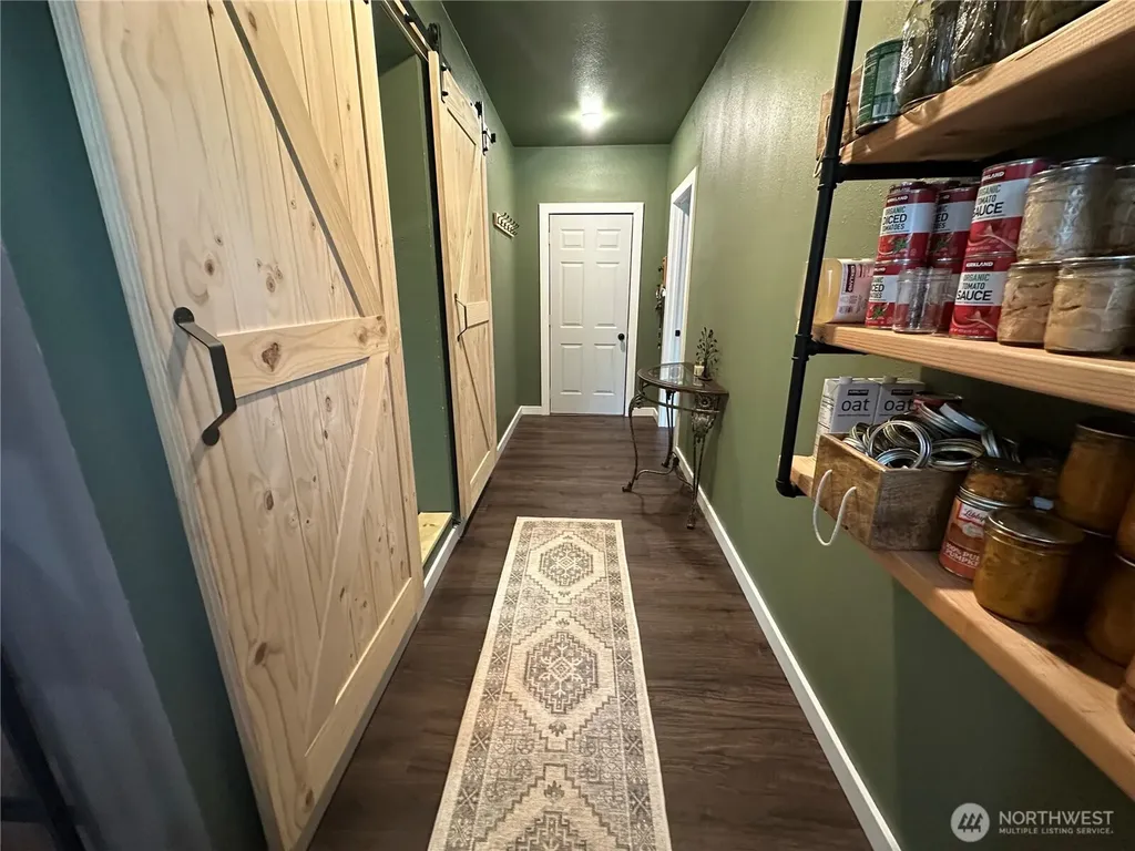 970 N Colony Surf Drive Lilliwaup WA 98555
