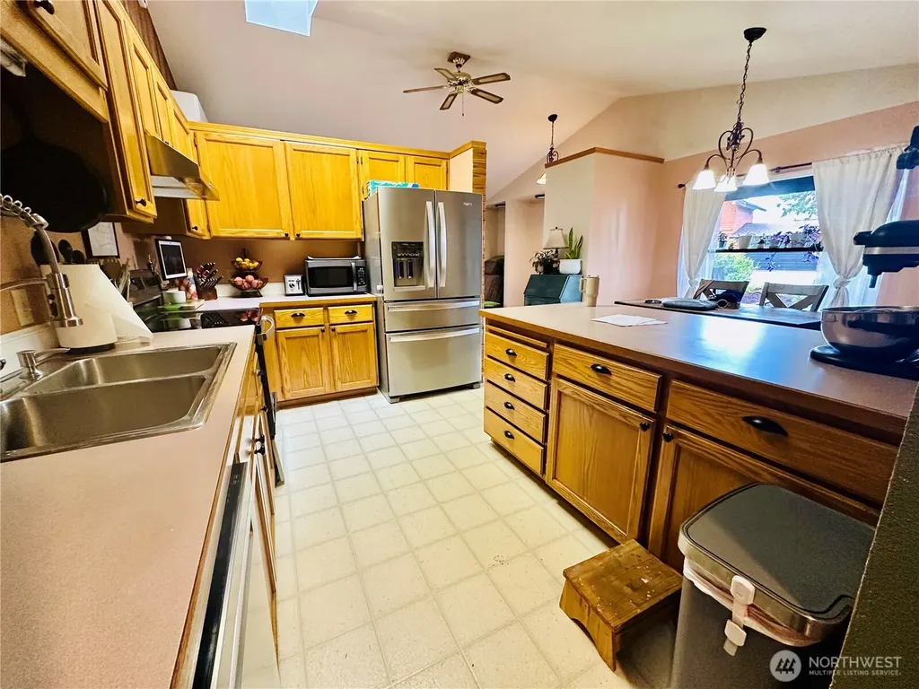 970 N Colony Surf Drive Lilliwaup WA 98555