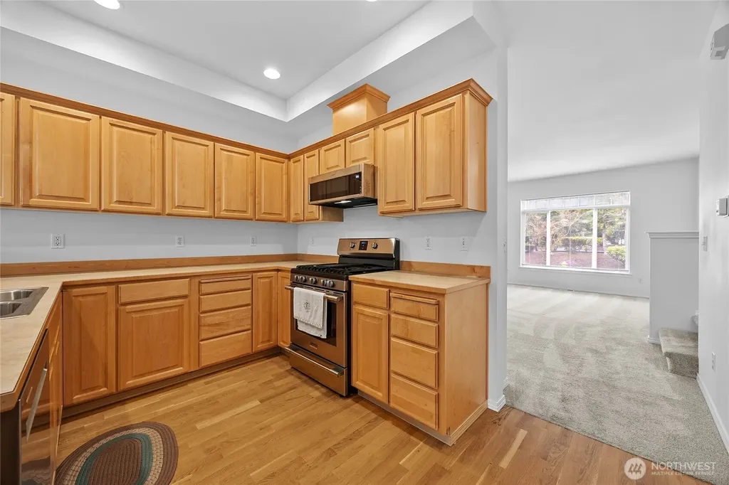 5300 Glenwood Avenue Everett WA 98203