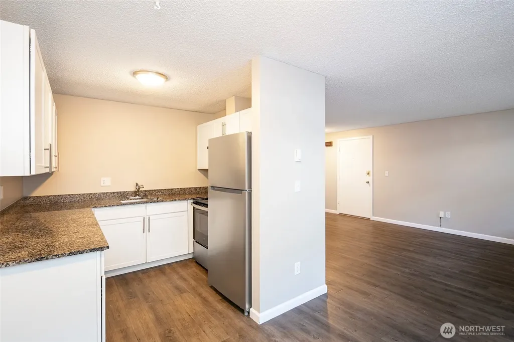 921 12th Avenue SE Puyallup WA 98372