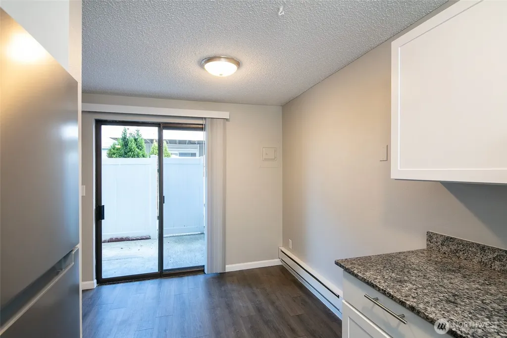 921 12th Avenue SE Puyallup WA 98372