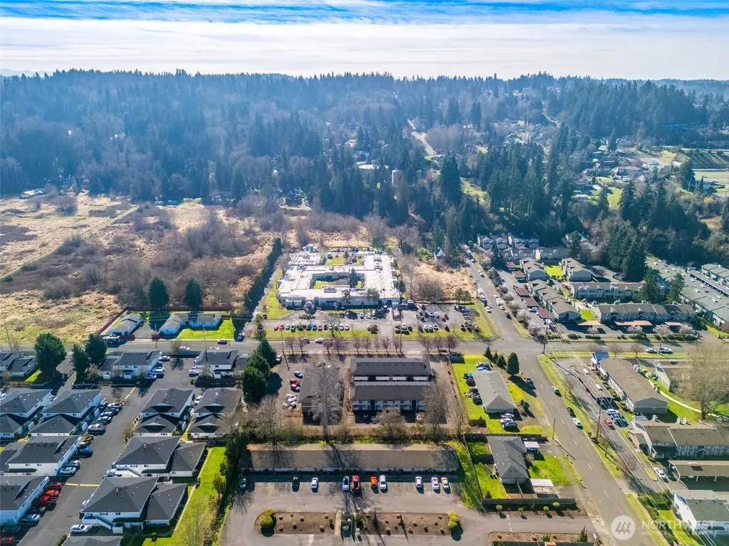 921 12th Avenue SE Puyallup WA 98372