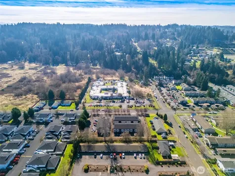 921 12th Avenue SE Puyallup WA 98372