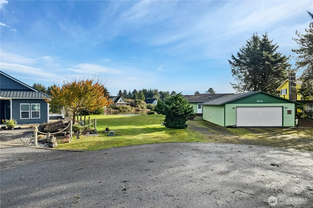800 Cod Court SW Ocean Shores WA 98569