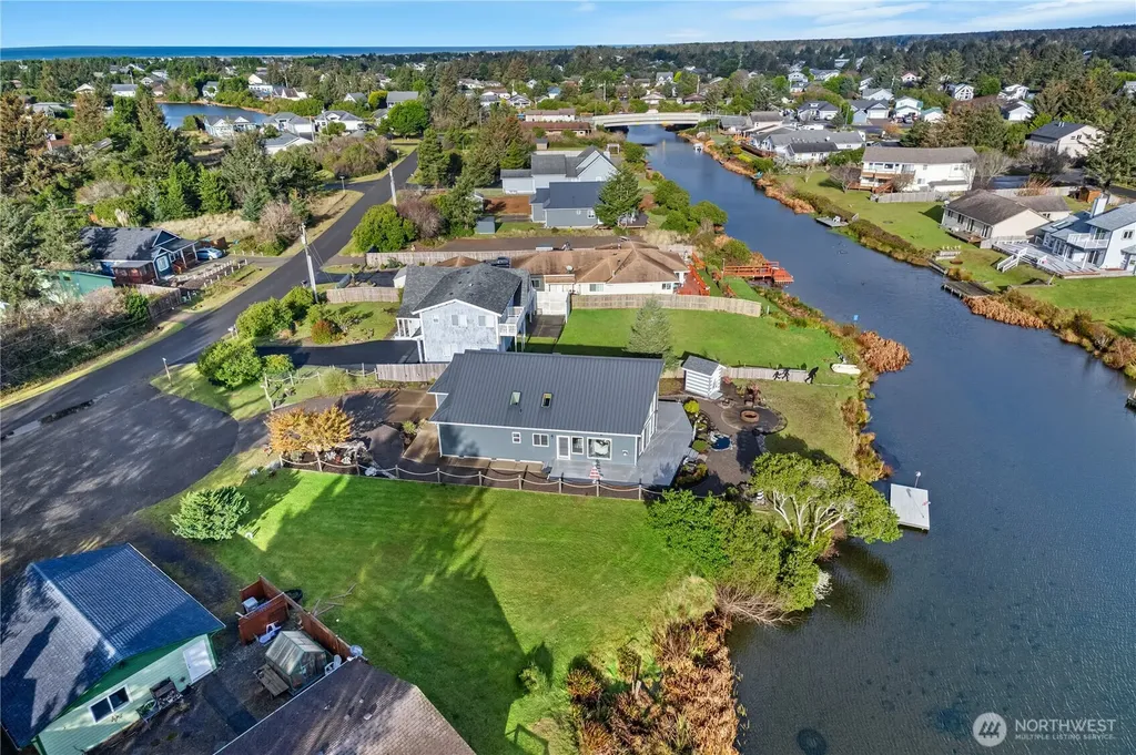 800 Cod Court SW Ocean Shores WA 98569