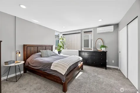 6320 41st Avenue SW Seattle WA 98136