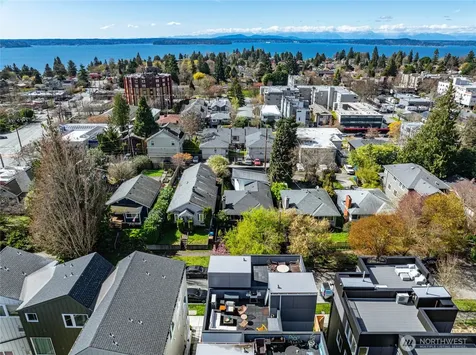 6320 41st Avenue SW Seattle WA 98136