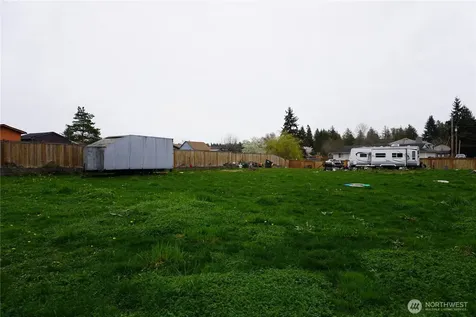 6030 57th Drive NE Marysville WA 98270