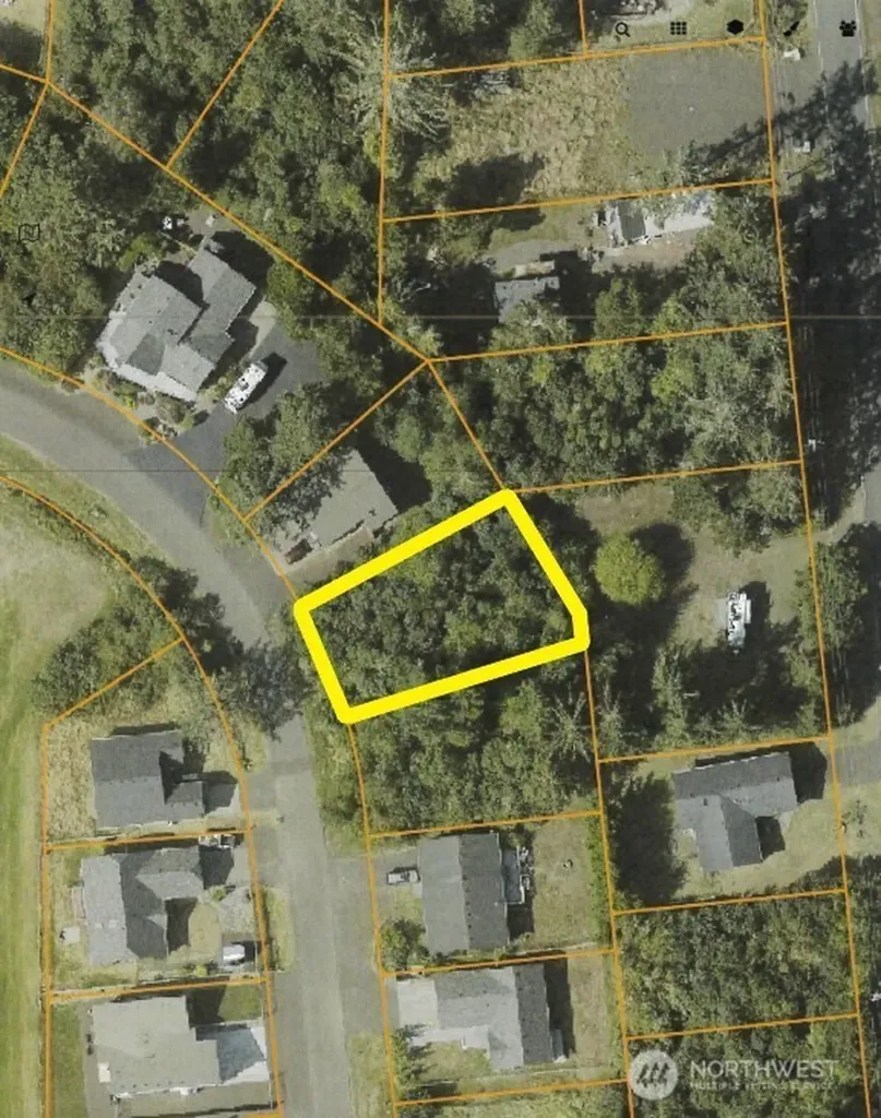 572 Puffin Avenue NE Ocean Shores WA 98569