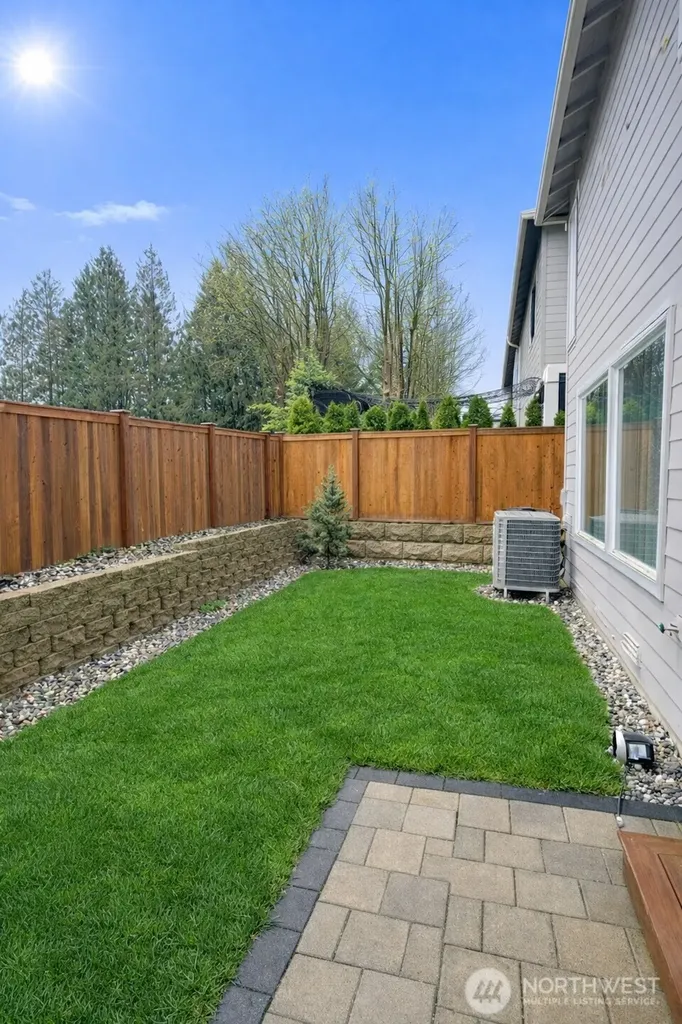 10835 16th Place SE Lake Stevens WA 98258
