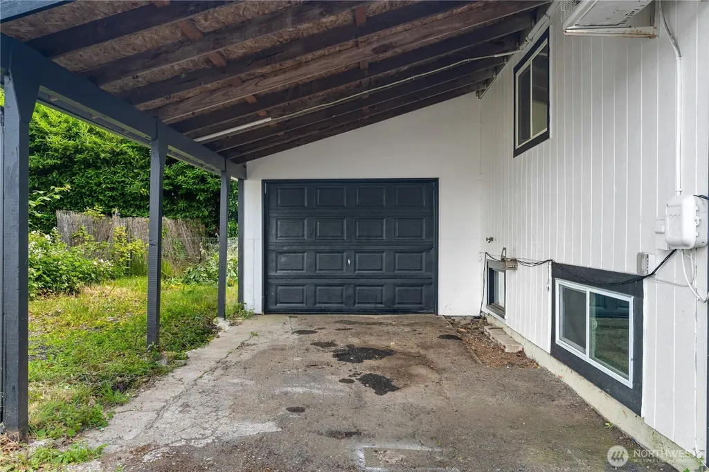 908 N Jeffries Street Aberdeen WA 98520