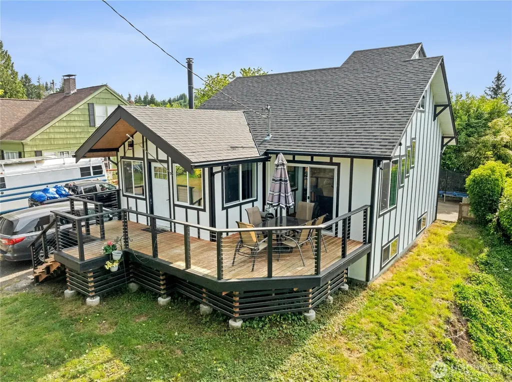 908 N Jeffries Street Aberdeen WA 98520
