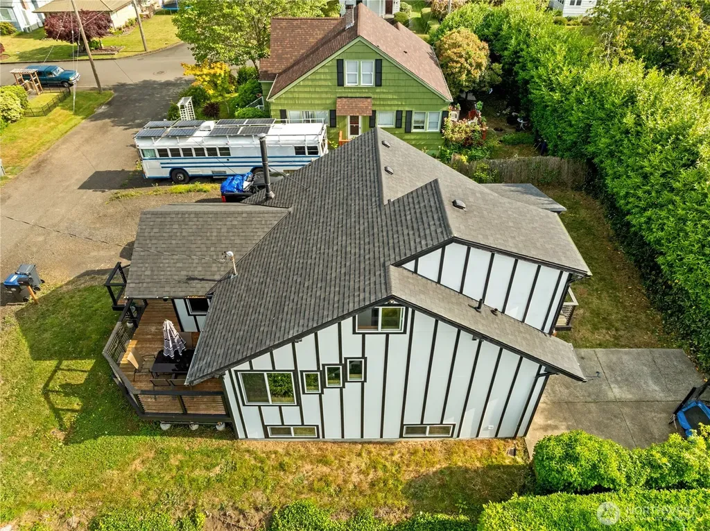 908 N Jeffries Street Aberdeen WA 98520