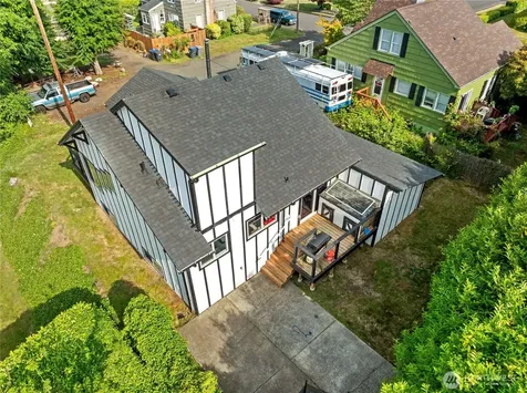 908 N Jeffries Street Aberdeen WA 98520