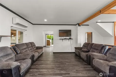 908 N Jeffries Street Aberdeen WA 98520