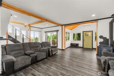 908 N Jeffries Street Aberdeen WA 98520