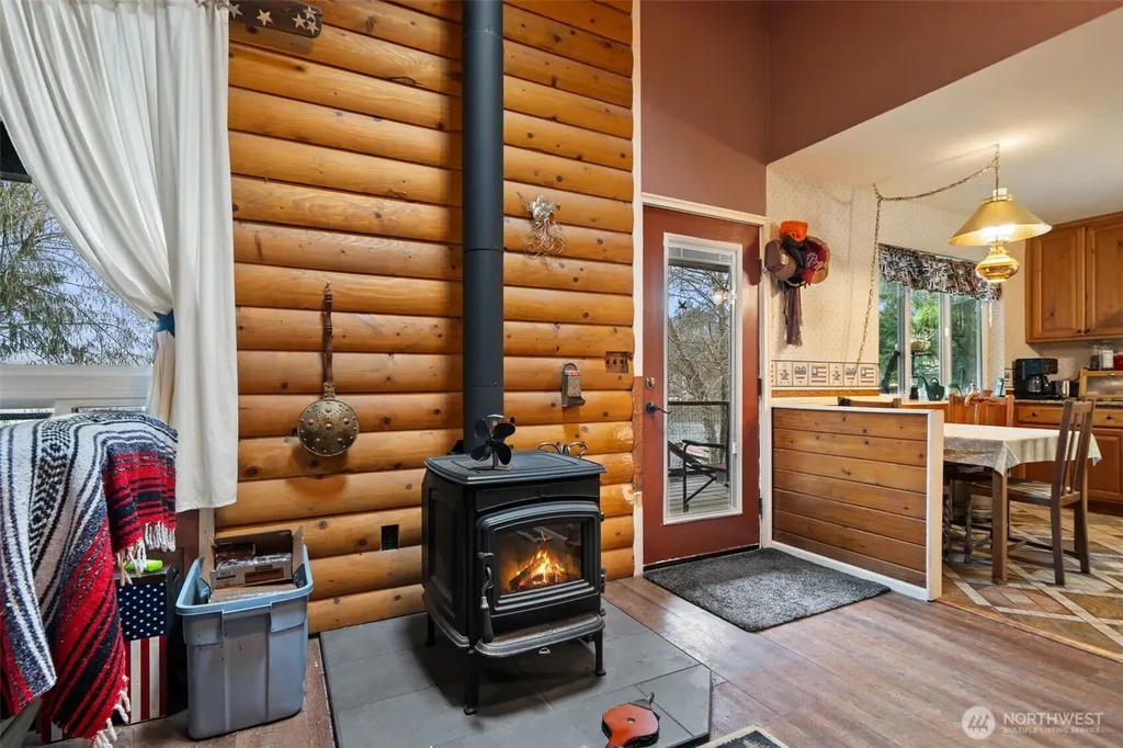 30 E Lakeway Drive Shelton WA 98584