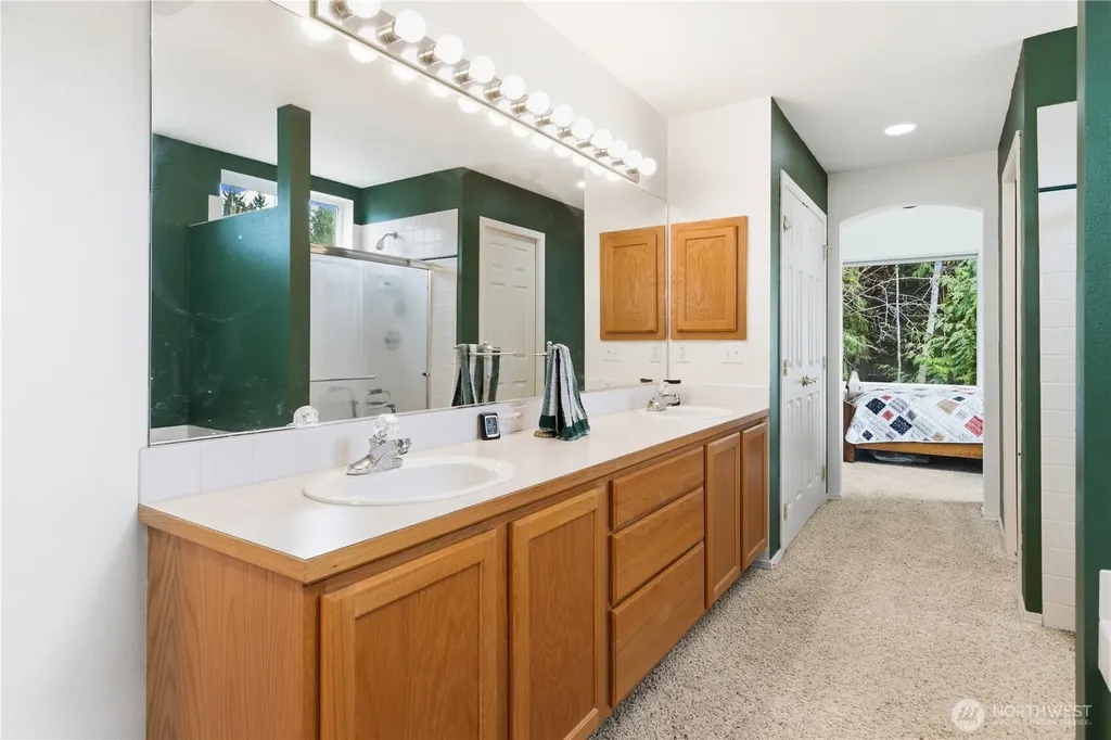 15 Leighbrook Lane Port Ludlow WA 98365