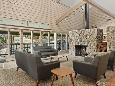 6352 137th Place NE Redmond WA 98052